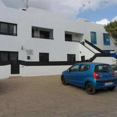 La Caleta Sleeps 2 Wifi Apartment *