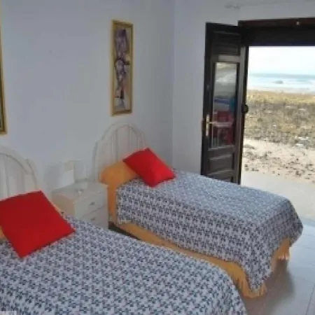 Apartment La Caleta Sleeps 2 Wifi *