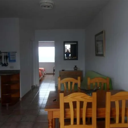 La Caleta Sleeps 2 Wifi Apartment *